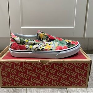 Men’s Aloha Slip-On Vans